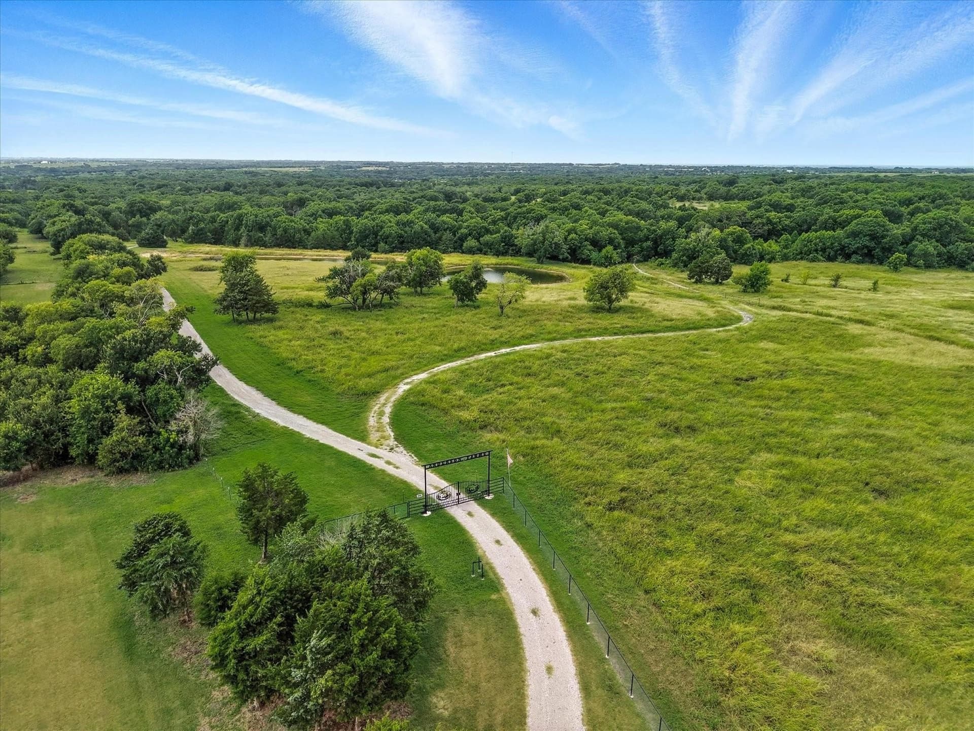 63.53 acres in Ellis County - photo 8