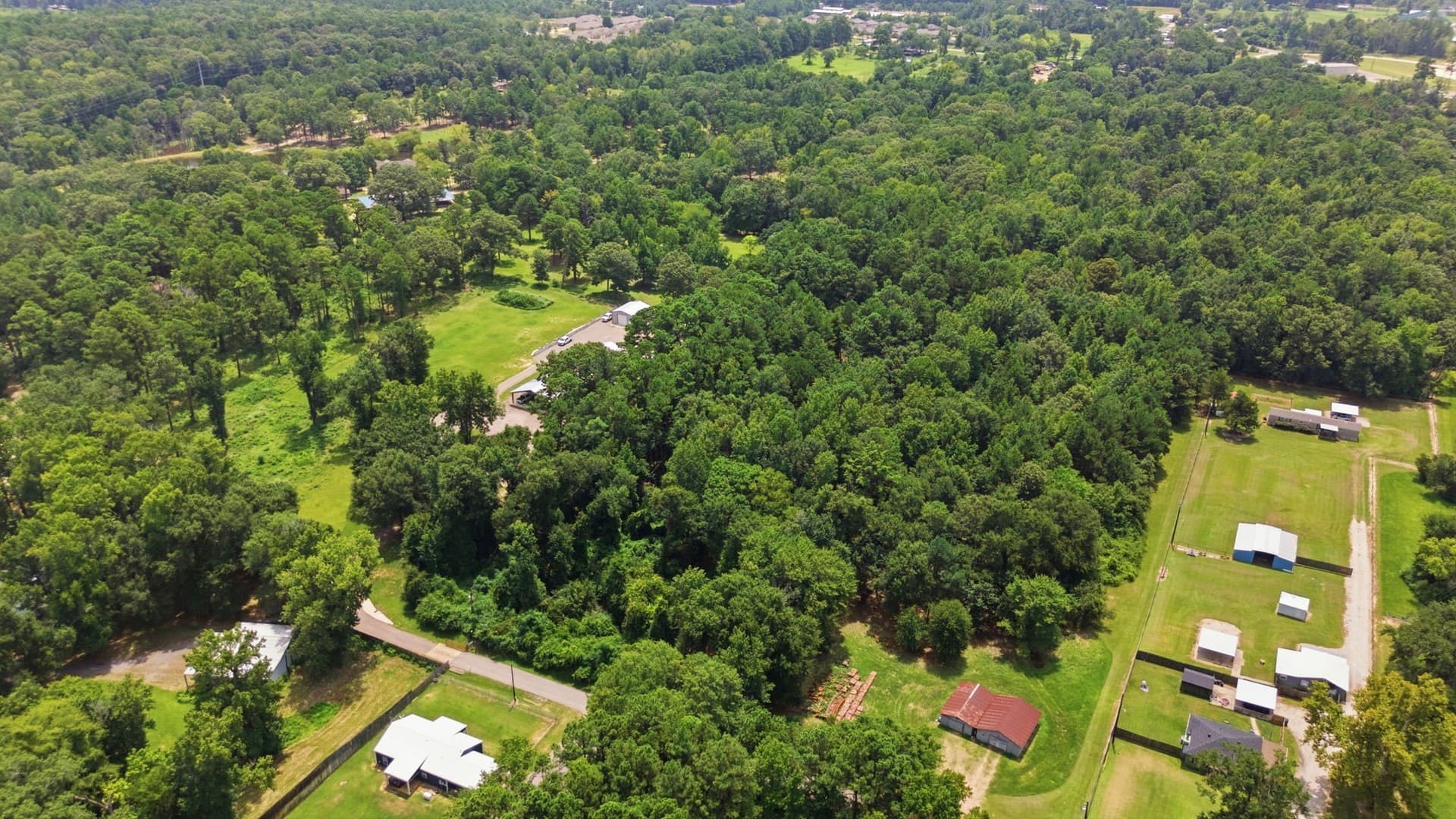 2.81 acres in Smith County gallery image 2
