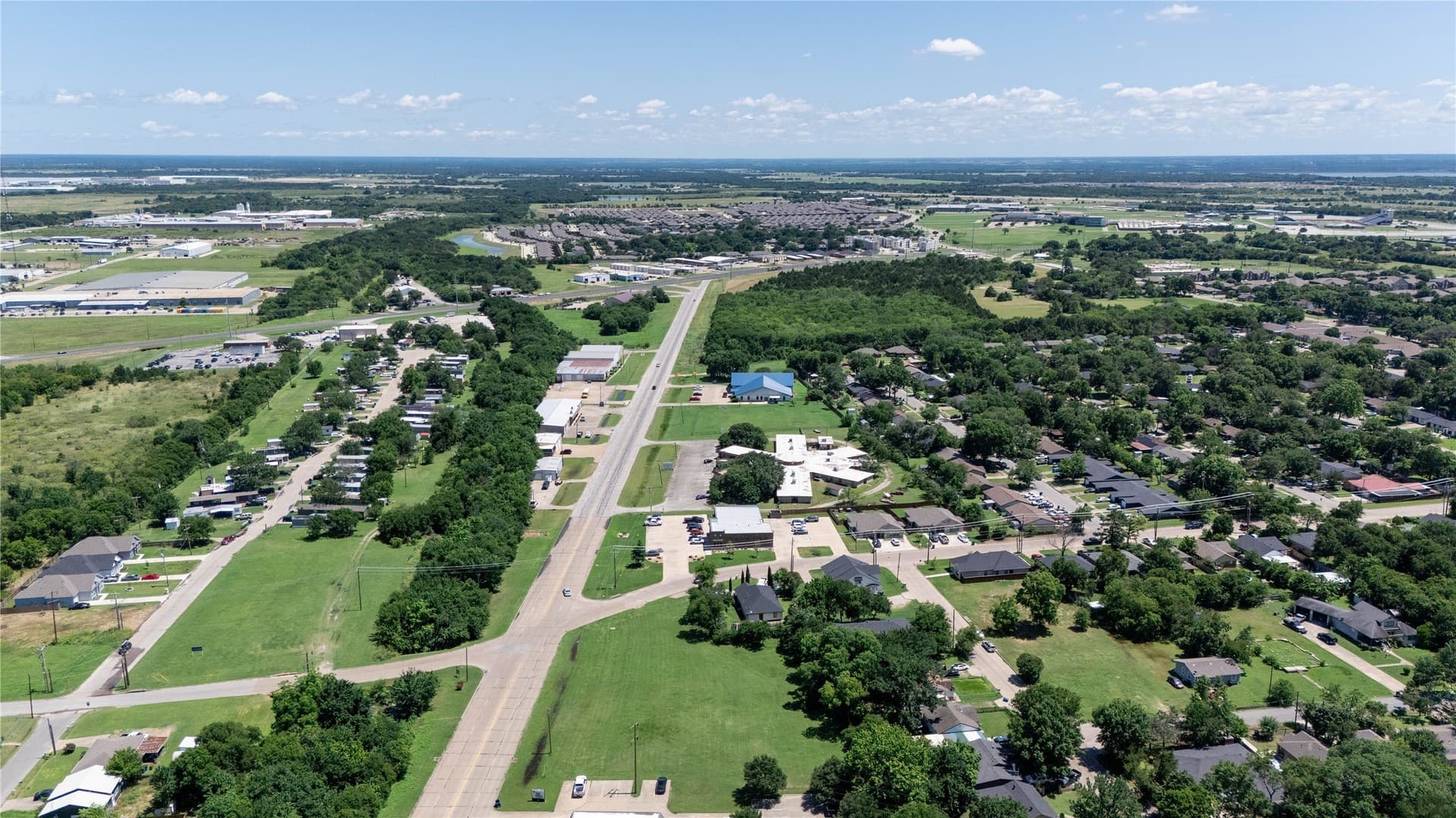 1.03 acres in Ellis County featured view