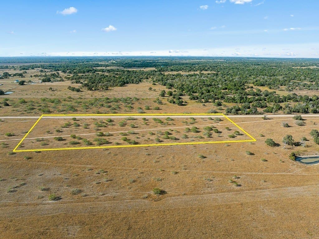 10.07 acres in Colorado County gallery image 4