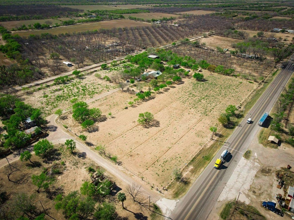 11 acres in Maverick County - photo 30