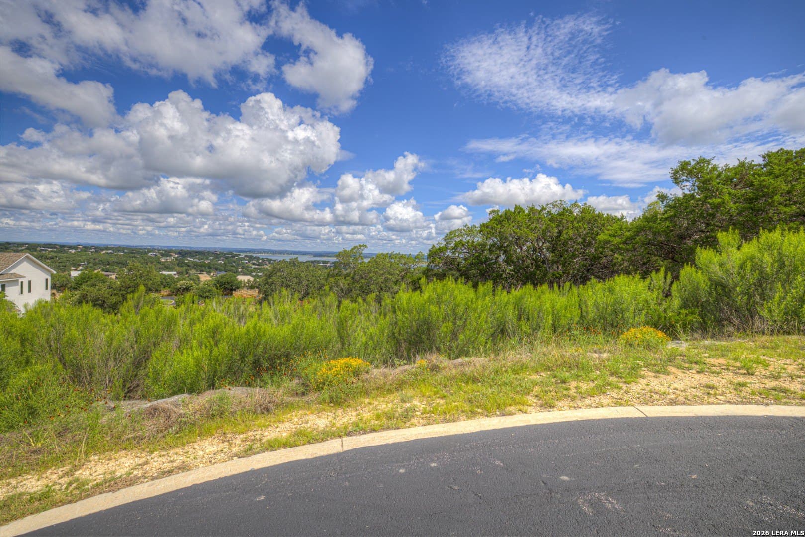1.18 acres in Comal County gallery image 2