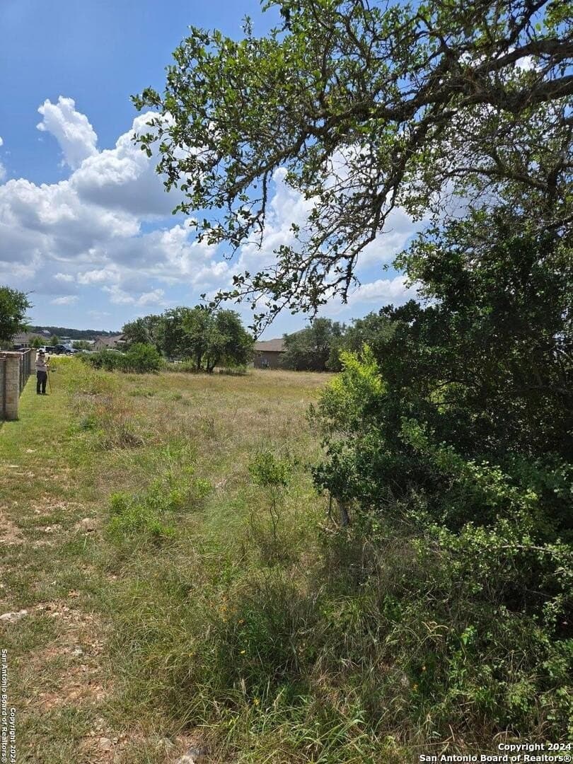 1.37 acres in Comal County featured view