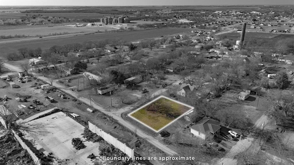 0.21 acres in Hill County