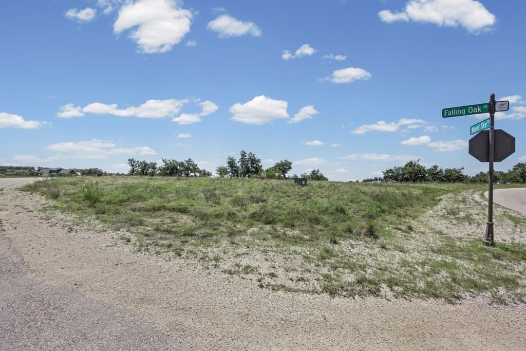 5.34 acres in Blanco County gallery image 4
