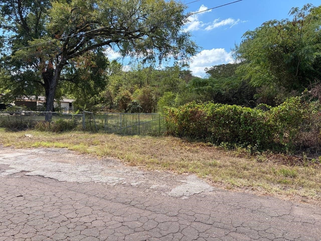 0.28 acres in Gregg County - photo 2