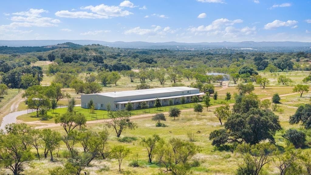 282.4 acres in Llano County