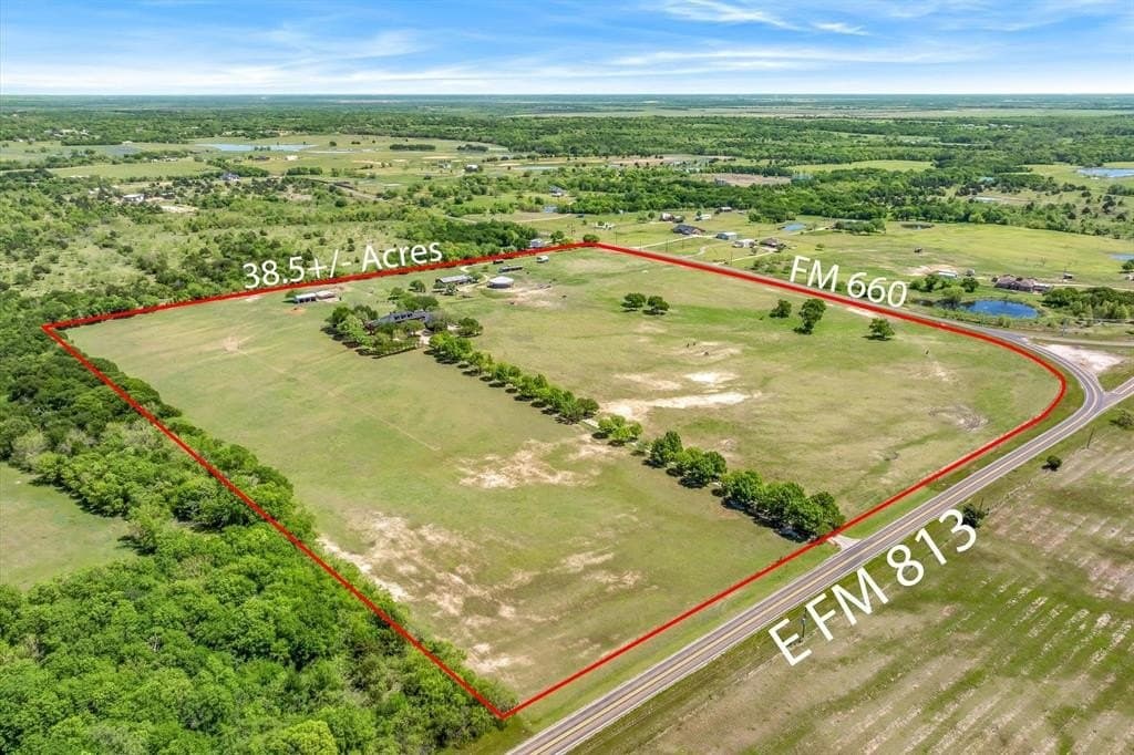 38.53 acres in Ellis County featured view