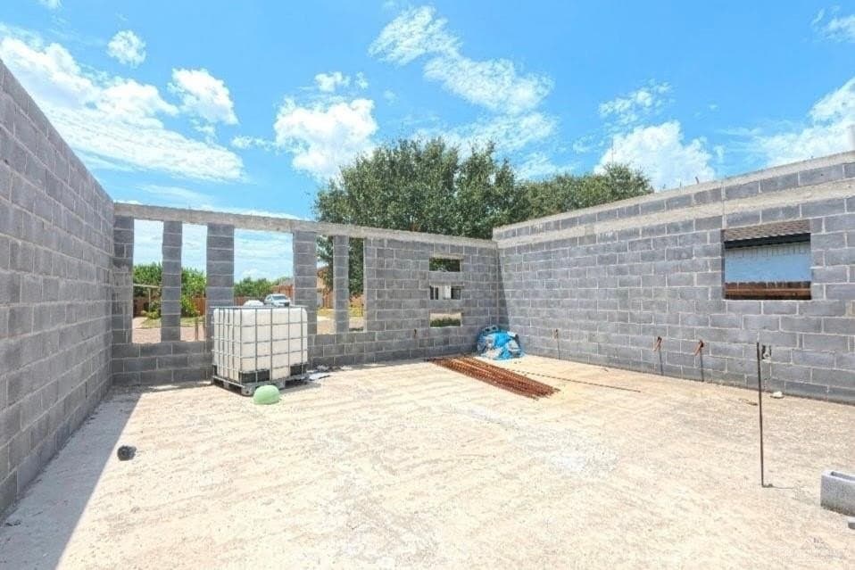 0.15 acres in Hidalgo County - photo 6