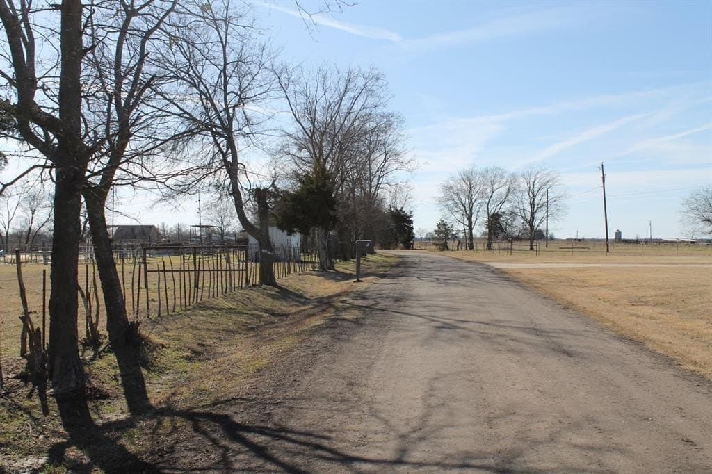 6.5 acres in Hopkins County