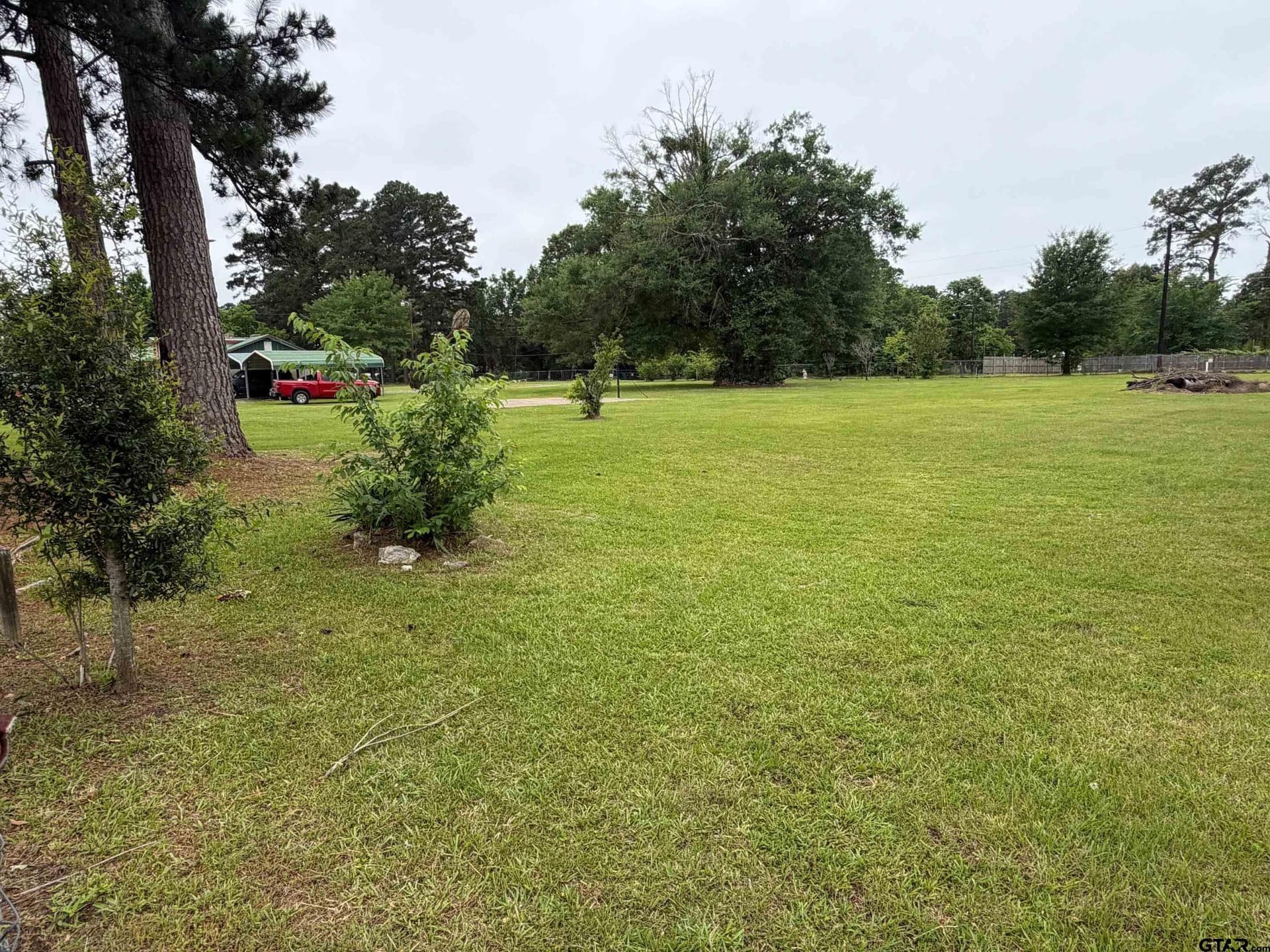 0.38 acres in Henderson County gallery image 2