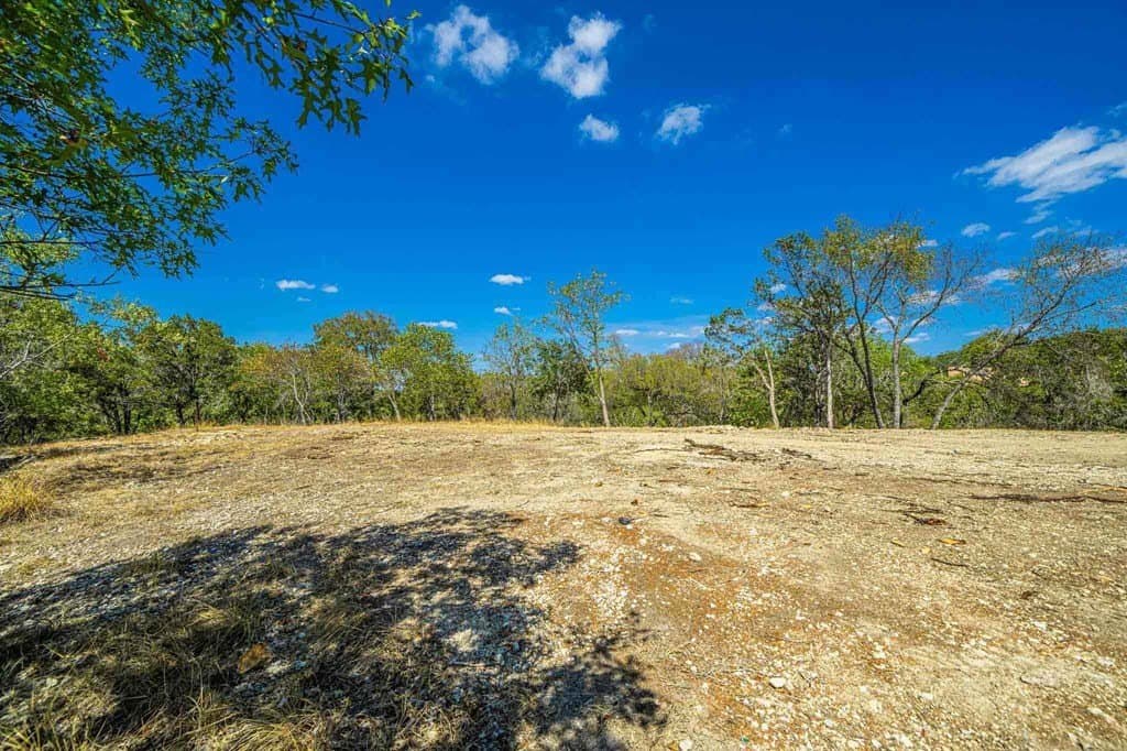 4.69 acres in Kendall County - photo 9