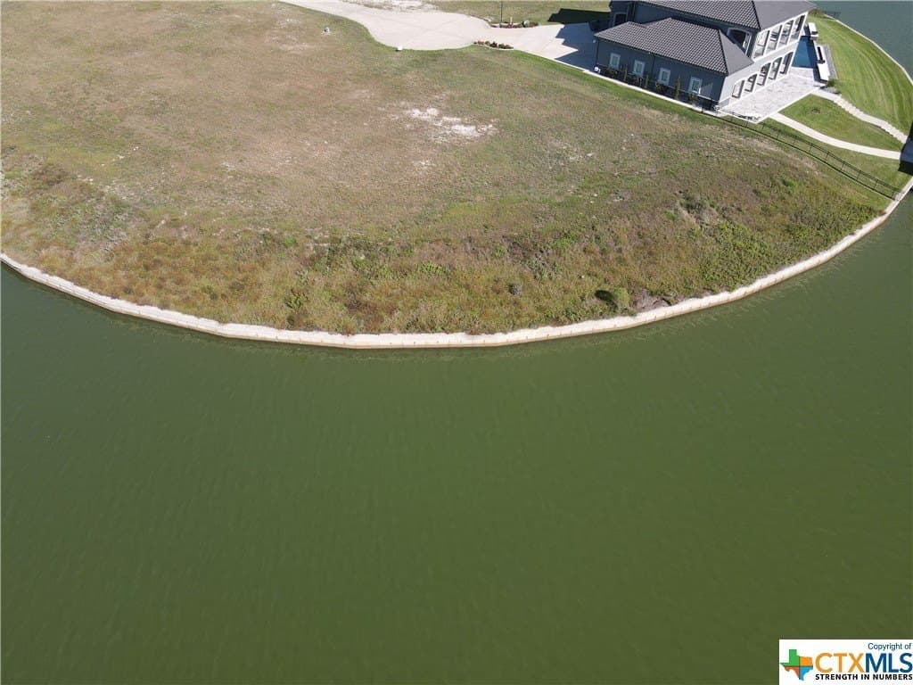 0.95 acres in Calhoun County gallery image 3