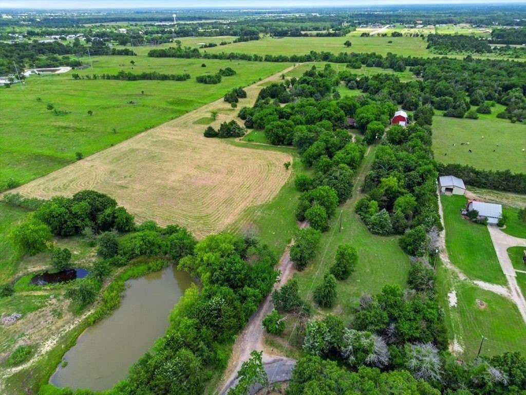 19.9 acres in Hunt County - photo 36