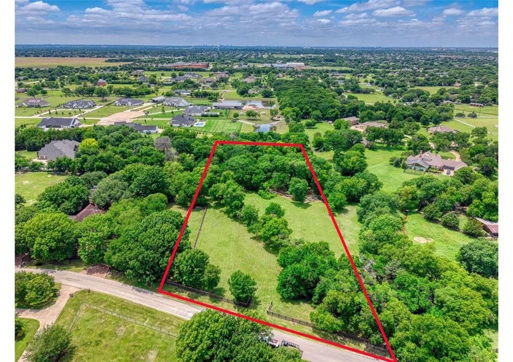 2.31 acres in Collin County gallery image 2