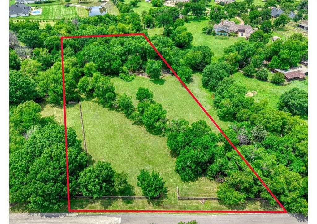 2.31 acres in Collin County