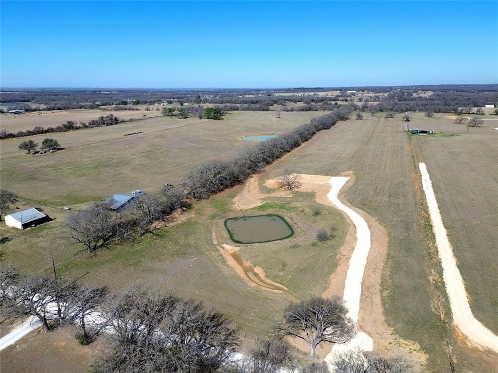 14.7 acres in Hill County gallery image 2