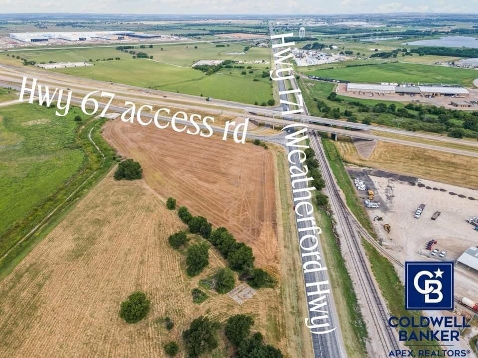 7.4 acres in Johnson County gallery image 3