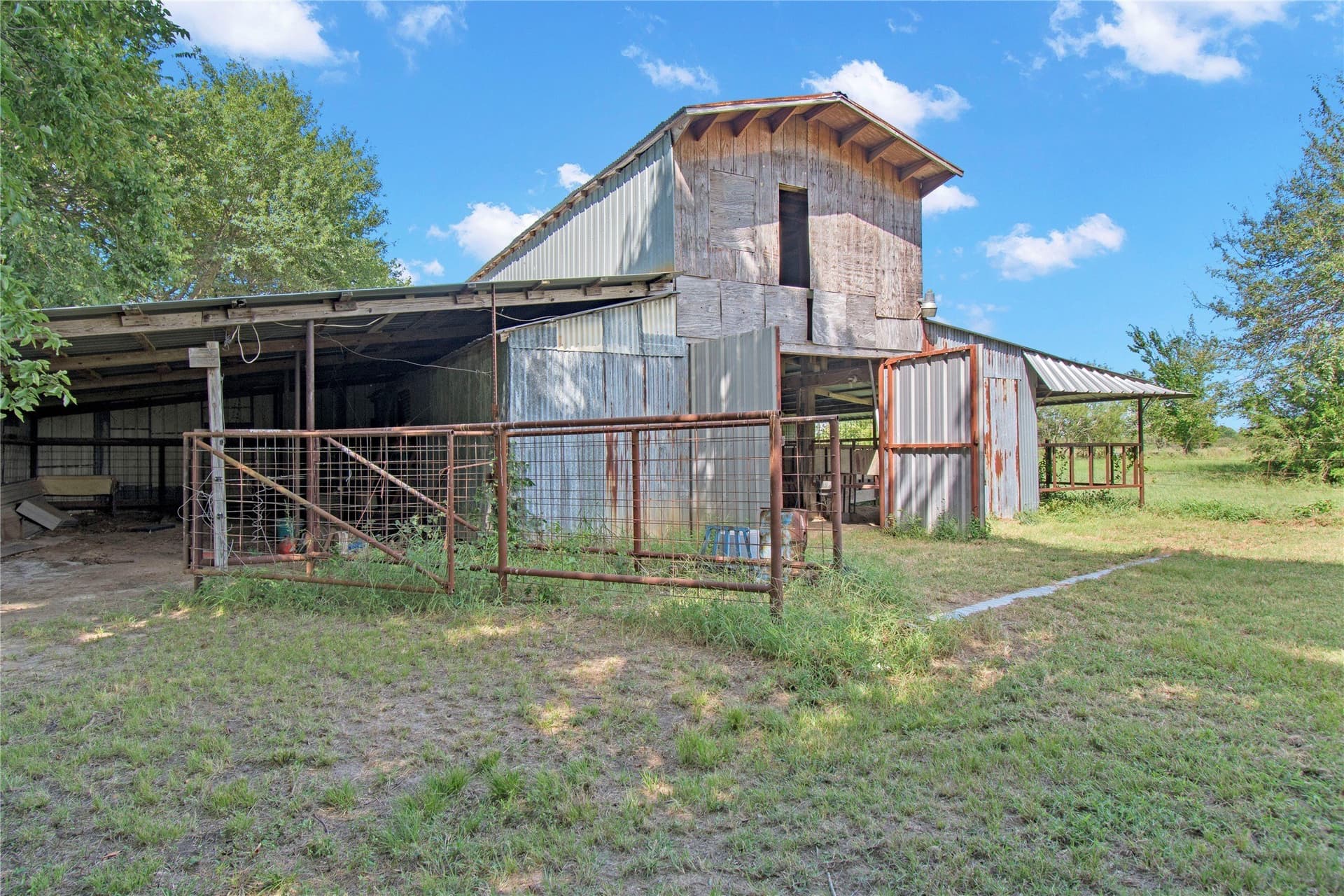 30 acres in Navarro County - photo 22