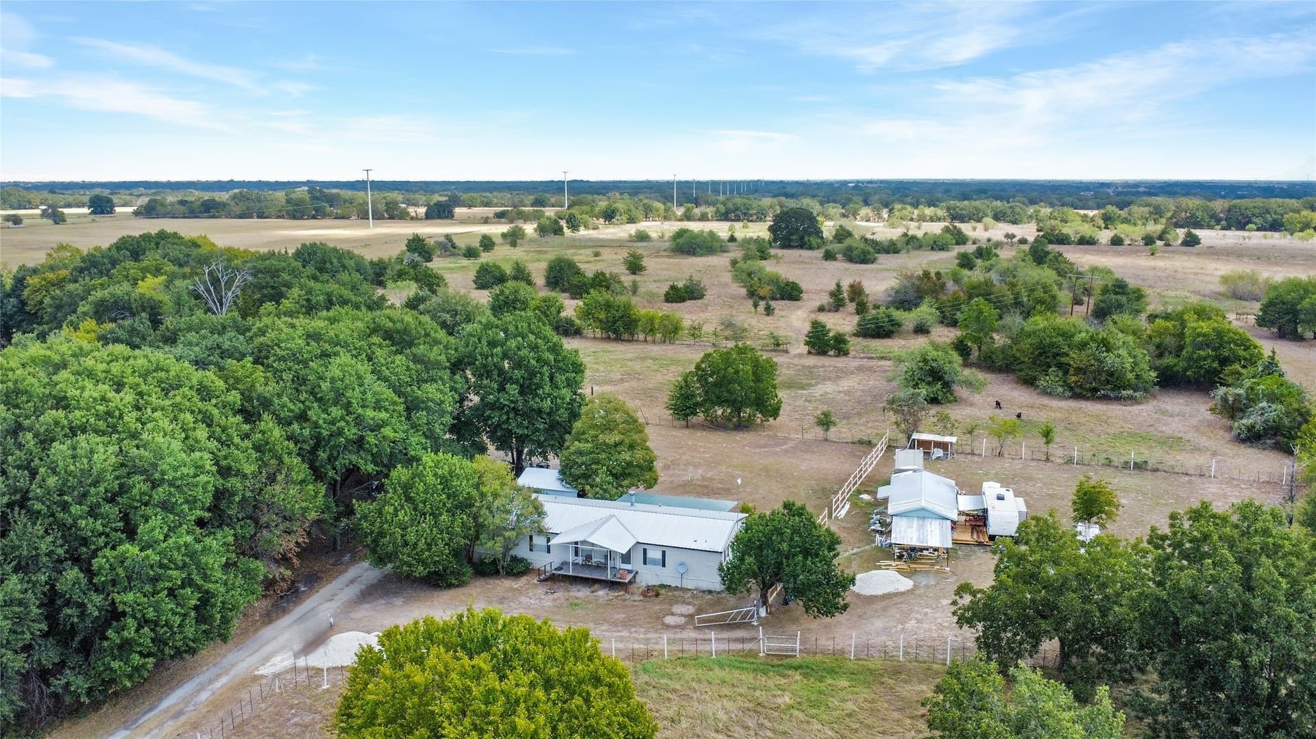 30 acres in Navarro County - photo 3