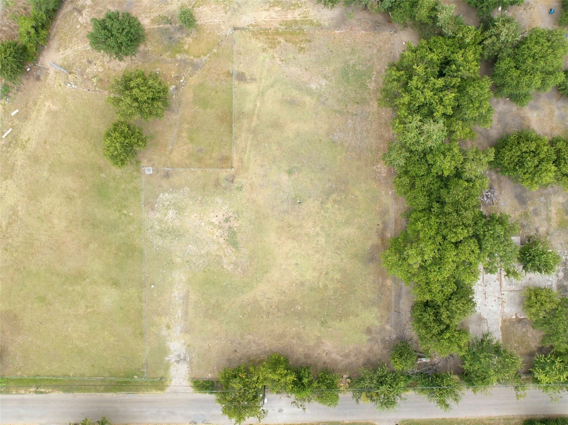 0.67 acres in McLennan County - photo 3