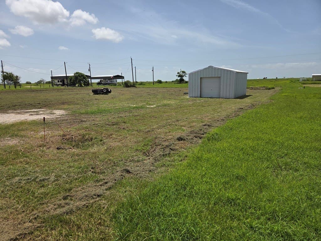 0.42 acres in Palacios Area County gallery image 2