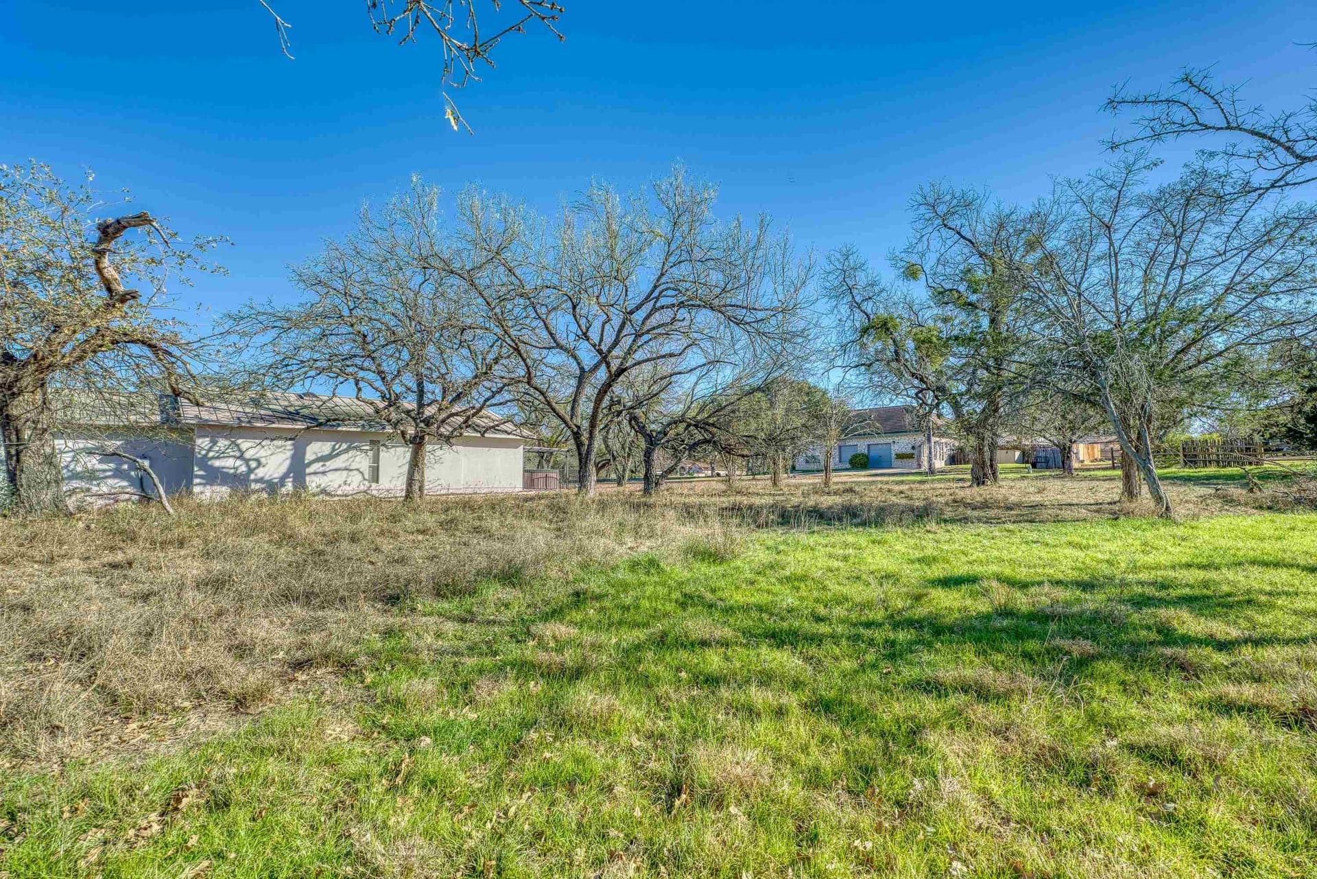 0.24 acres in Llano County gallery image 4