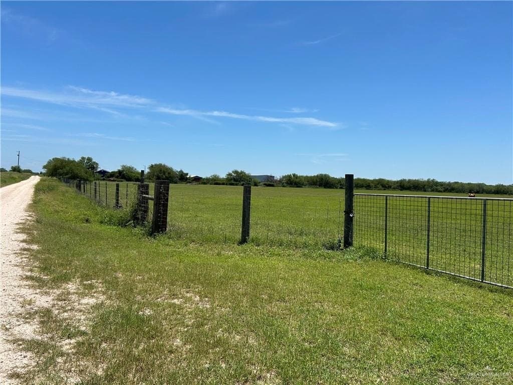 13.94 acres in Willacy County - photo 4