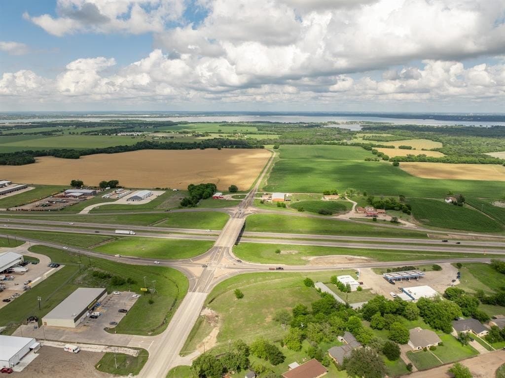 0.95 acres in McLennan County featured view