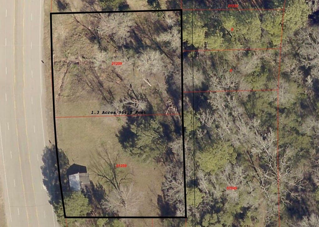 1.3 acres in Texas County - photo 4