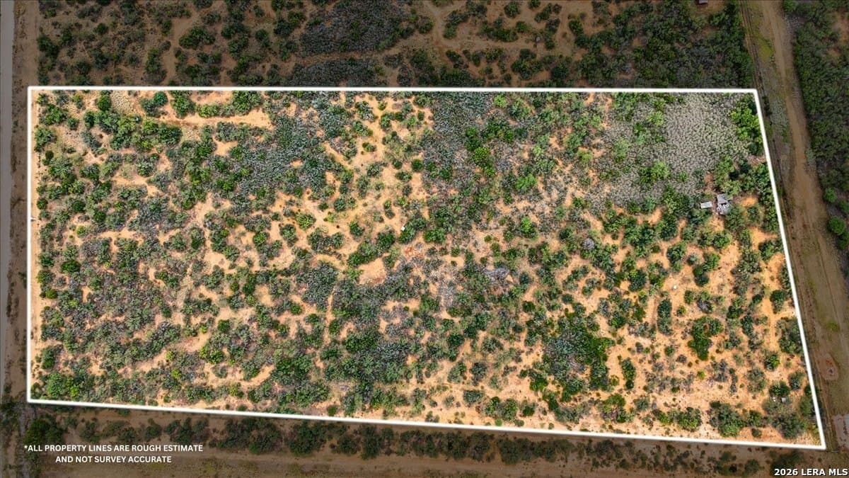 15 acres in Frio County
