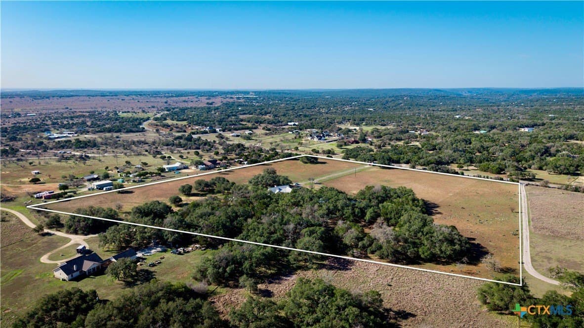 20 acres in Comal County - photo 22