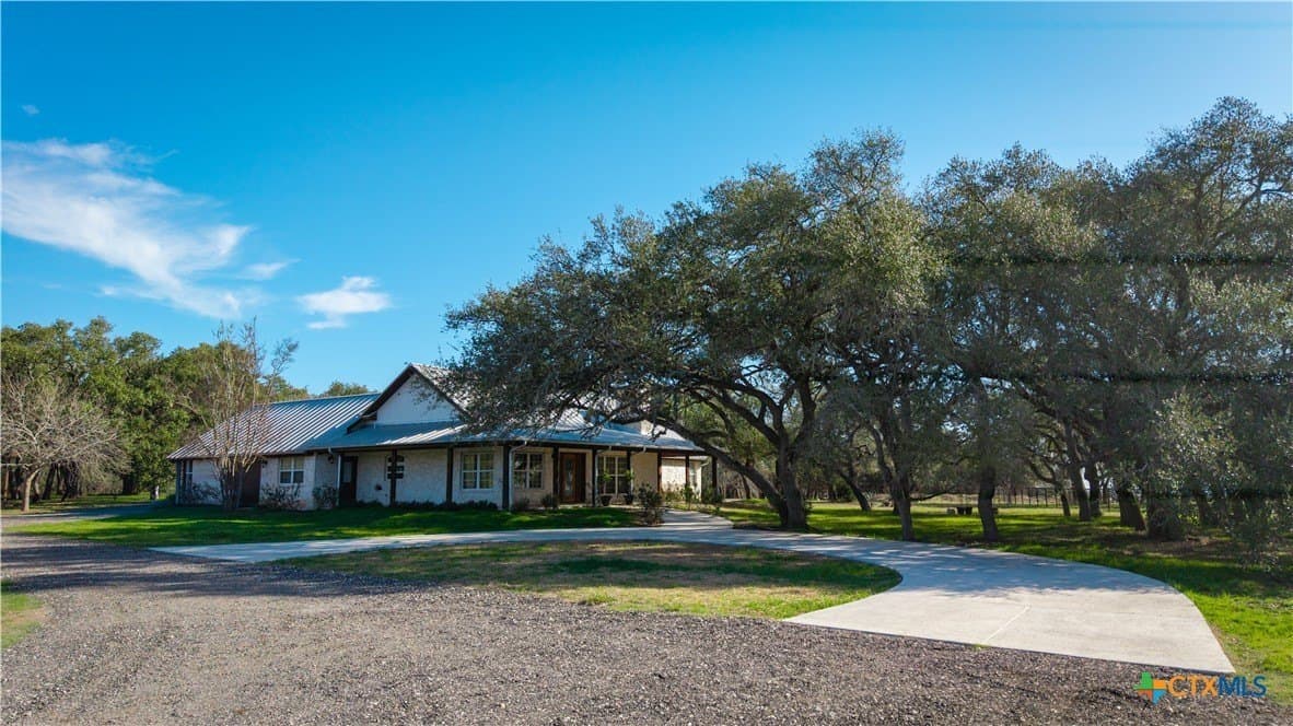 20 acres in Comal County - photo 21