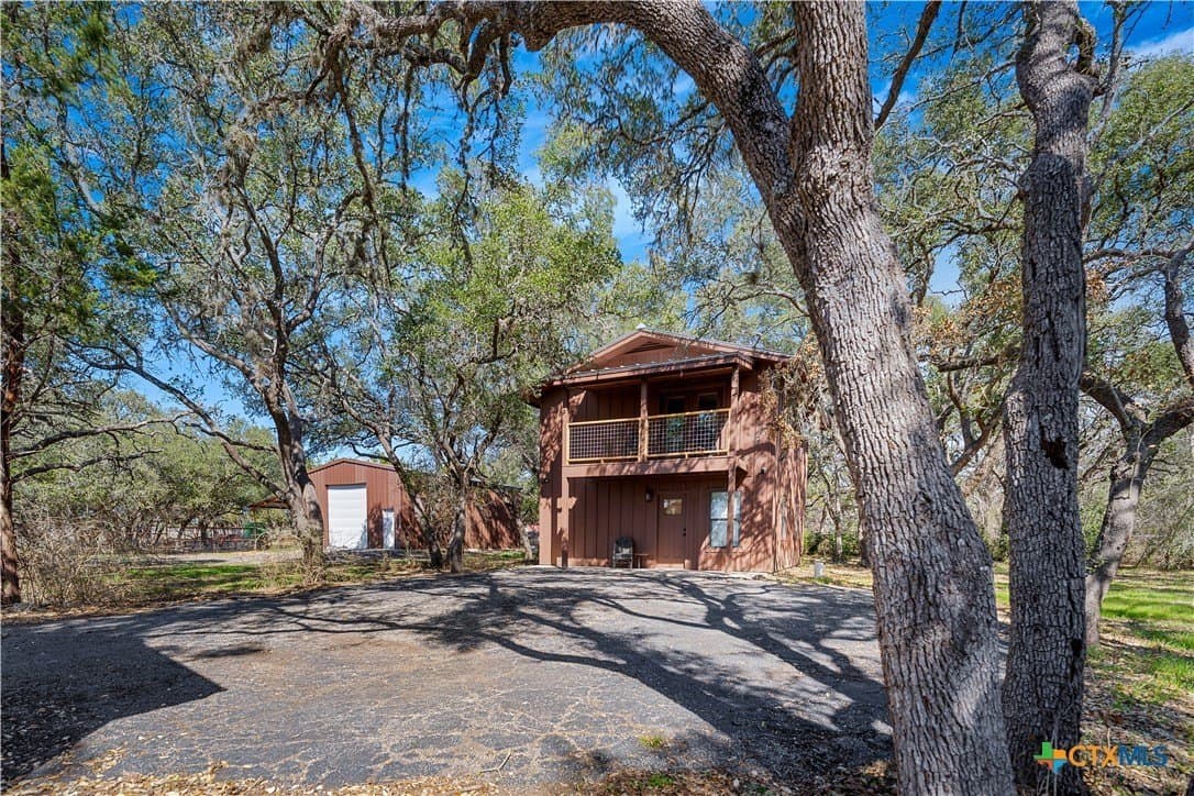 20 acres in Comal County gallery image 4