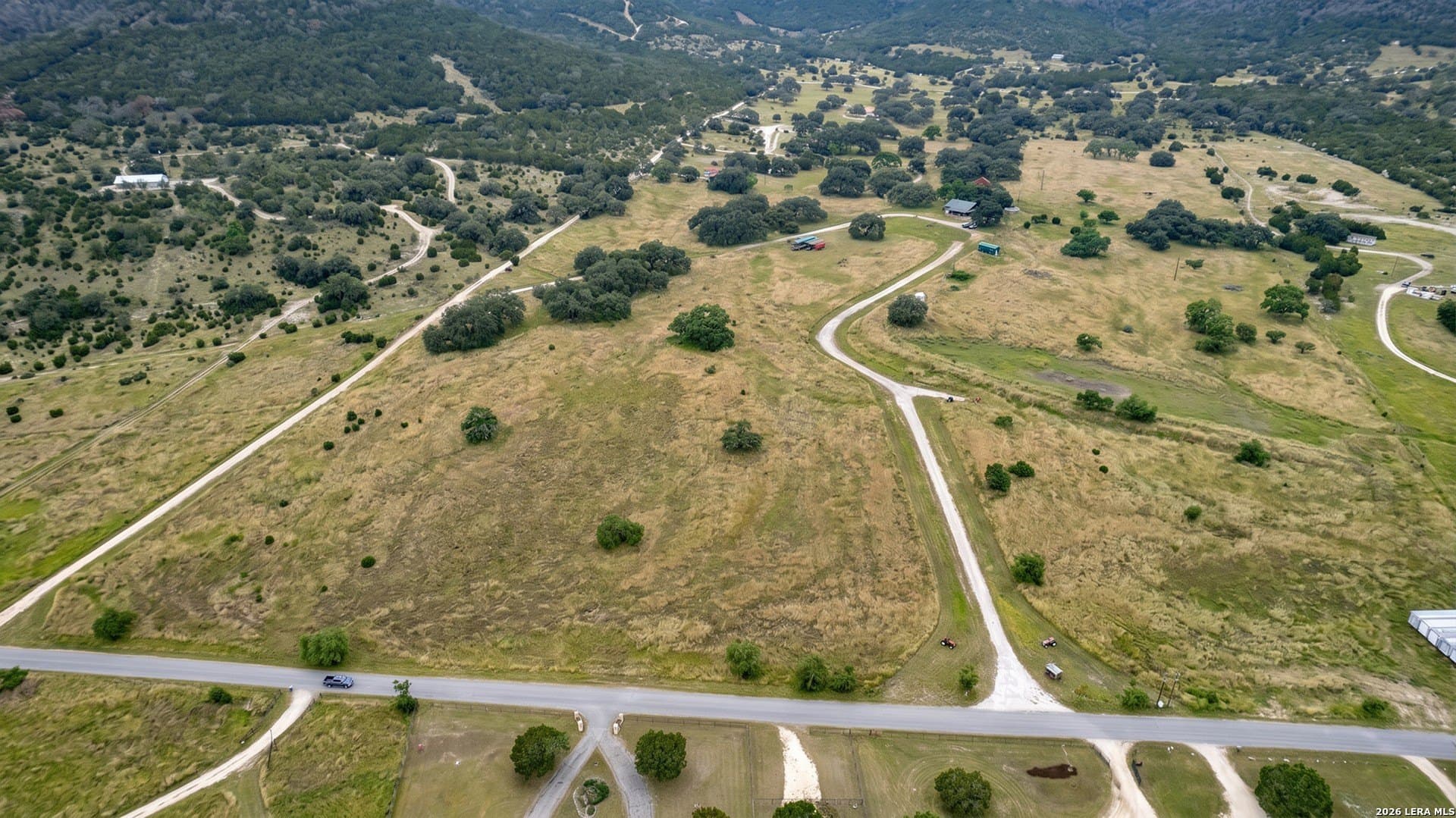 31 acres in Real County - photo 7