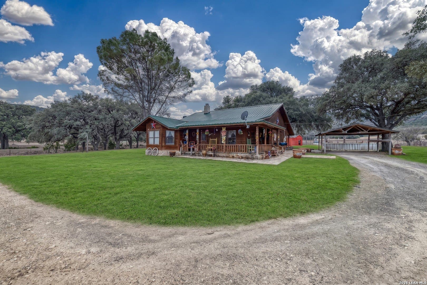 31 acres in Real County gallery image 4