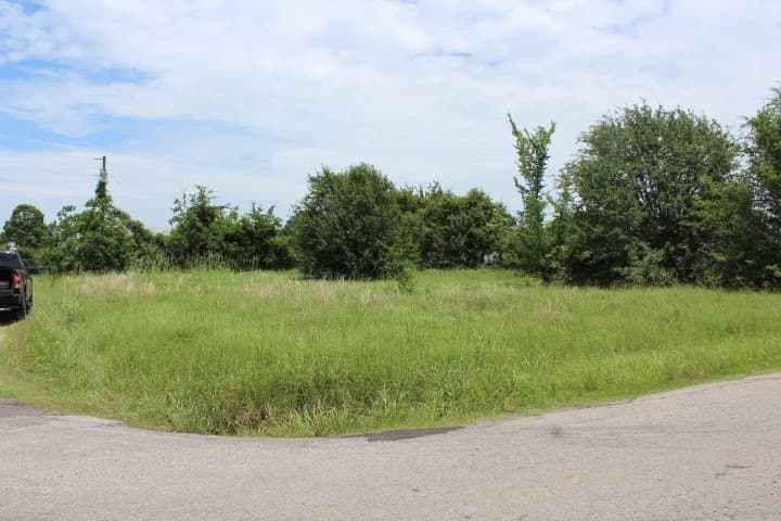 0.15 acres in Henderson County gallery image 2