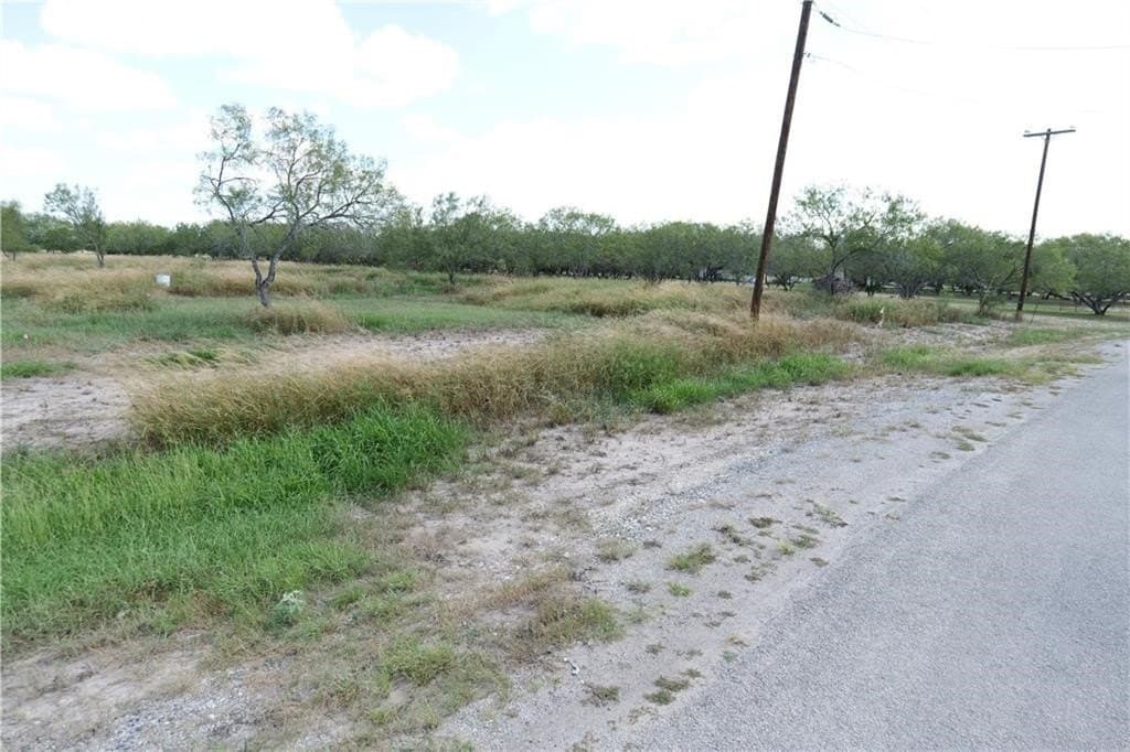 2.72 acres in Nueces County - photo 6