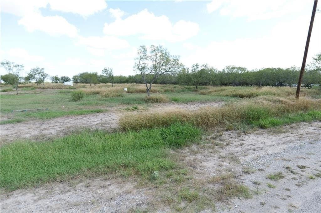 2.72 acres in Nueces County - photo 10