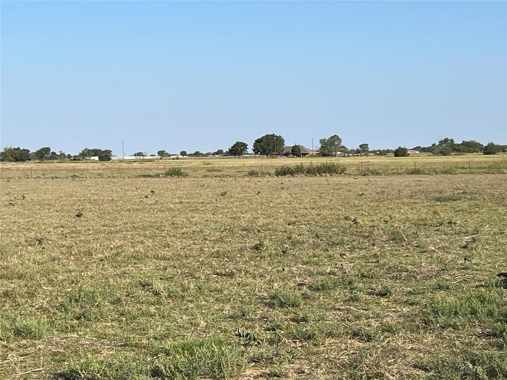 11.5 acres in Cooke County gallery image 2
