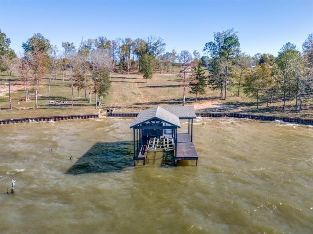 1.42 acres in Camp County