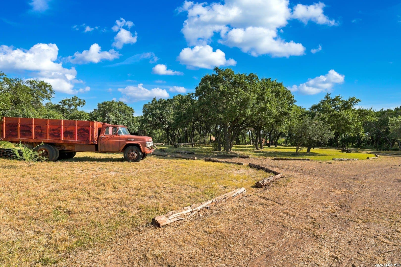 4.69 acres in Comal County - photo 17