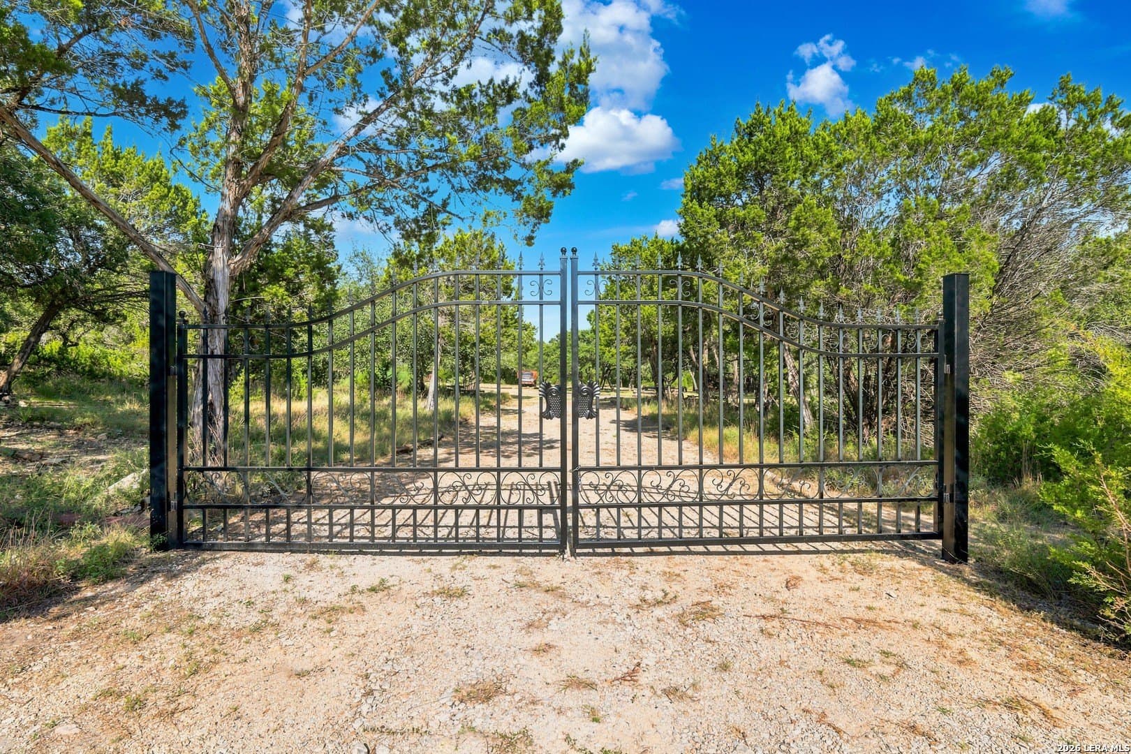 4.69 acres in Comal County - photo 8