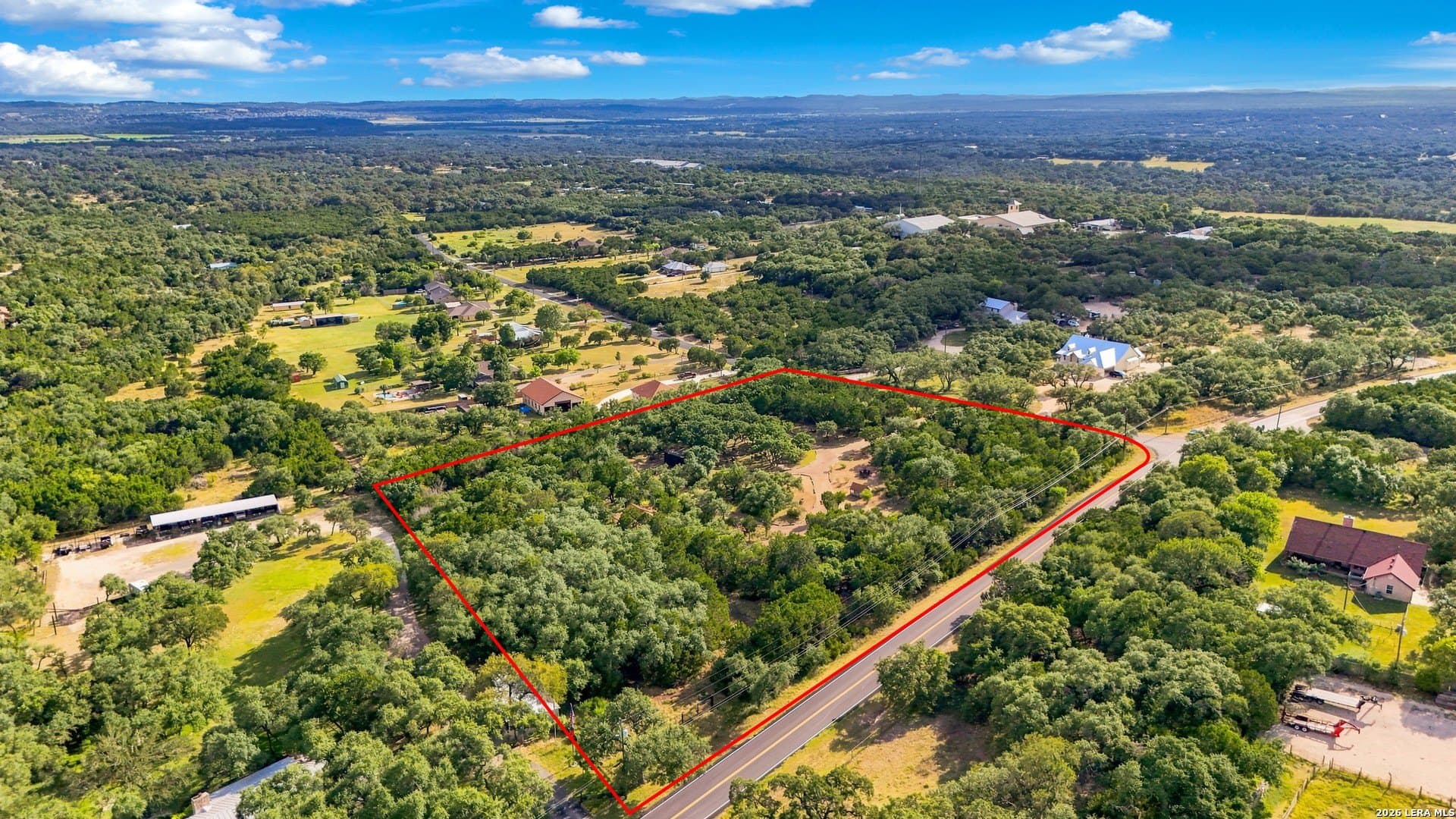 4.69 acres in Comal County - photo 3