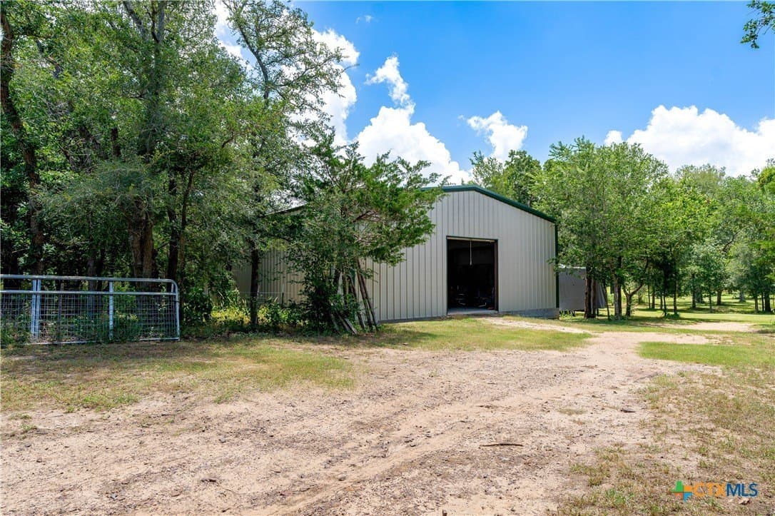 10.31 acres in Caldwell County gallery image 4