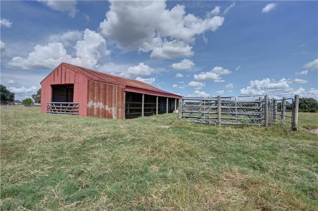 16.74 acres in Washington County - photo 7