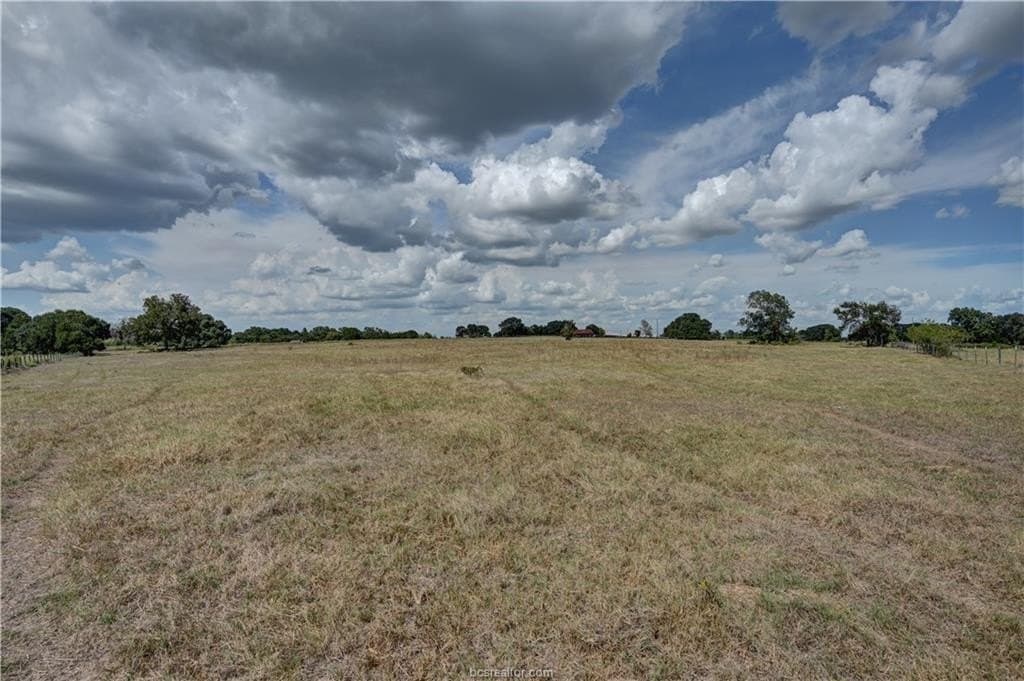 16.74 acres in Washington County - photo 2