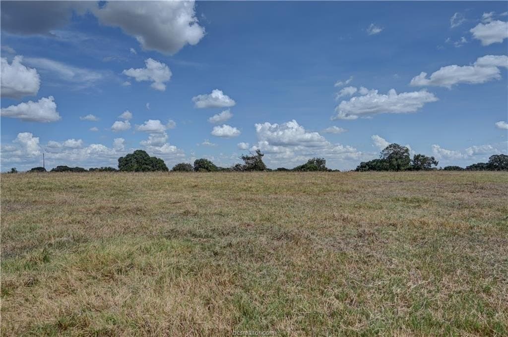16.74 acres in Washington County - photo 4