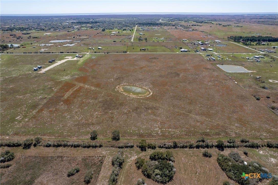 10 acres in Calhoun County - photo 2