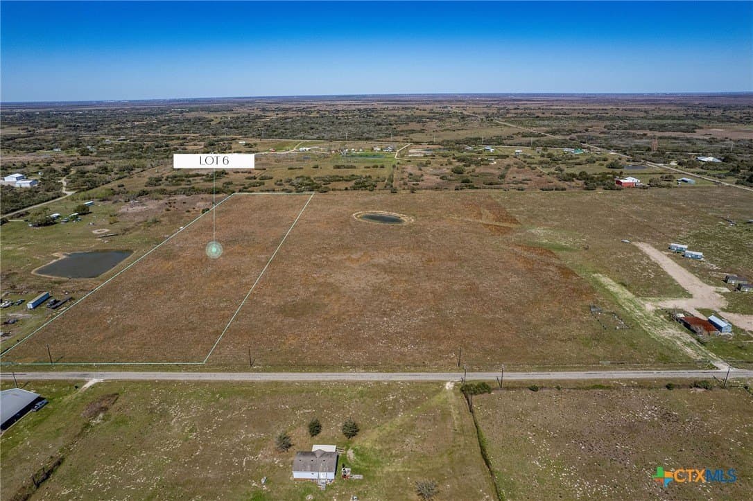 10 acres in Calhoun County